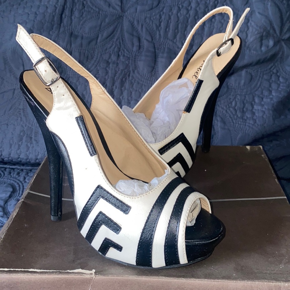 Bonibell open toe heels